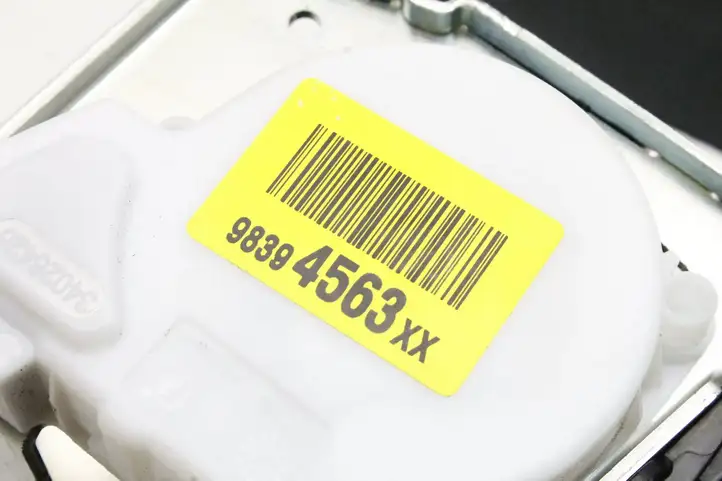 Opel Mokka B (2020 - ) 98394563XX Задний ремень безопасности — фото 4