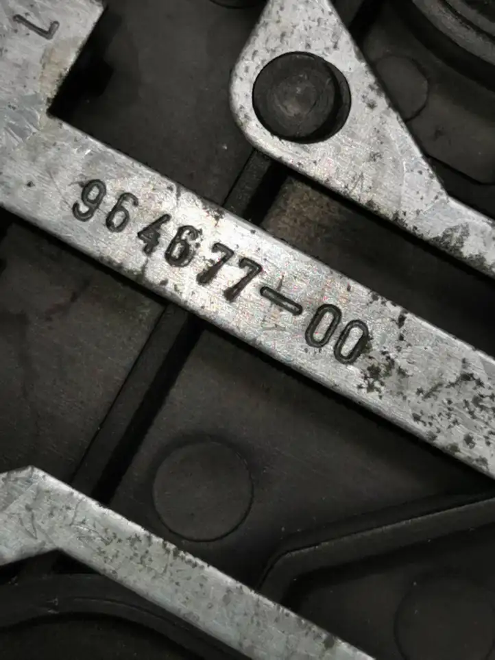 Mercedes-Benz Vito Viano W639 (2003 - 2010) 964678 Деталь заднего фонаря — фото 11