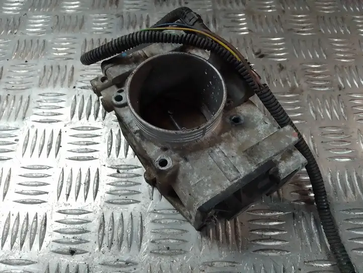 Volvo V70 (2000 - 2004) 1ALC0WD4C Дроссельная заслонка — фото 3