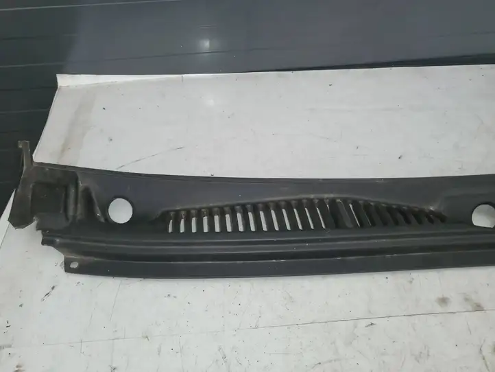 Suzuki Jimny (1998 - 2005) 77311-81A00 Жабо стеклоочистителей — фото 2