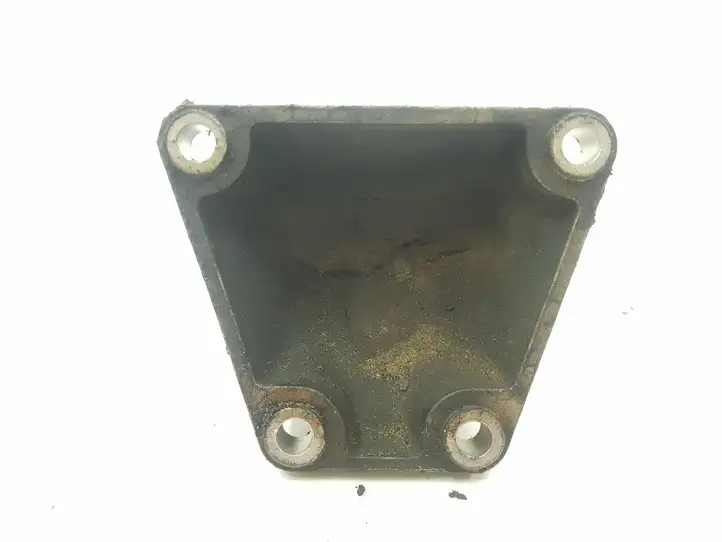Audi A6 S6 C5 4B (2001 - 2004) 4B0199308E Кронштейн двигателя — фото 2
