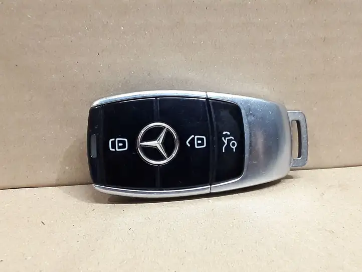 Mercedes-Benz E W213 (2016 - ) A2139052207 Ключ зажигания — фото 2