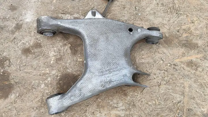 BMW 7 F01 F02 F03 F04 (2008 - 2016)  6865900 Вилы