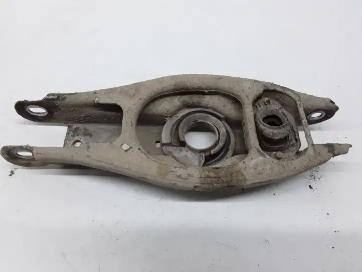 BMW 3 E90 E91 (2005 - 2012)   Вилы