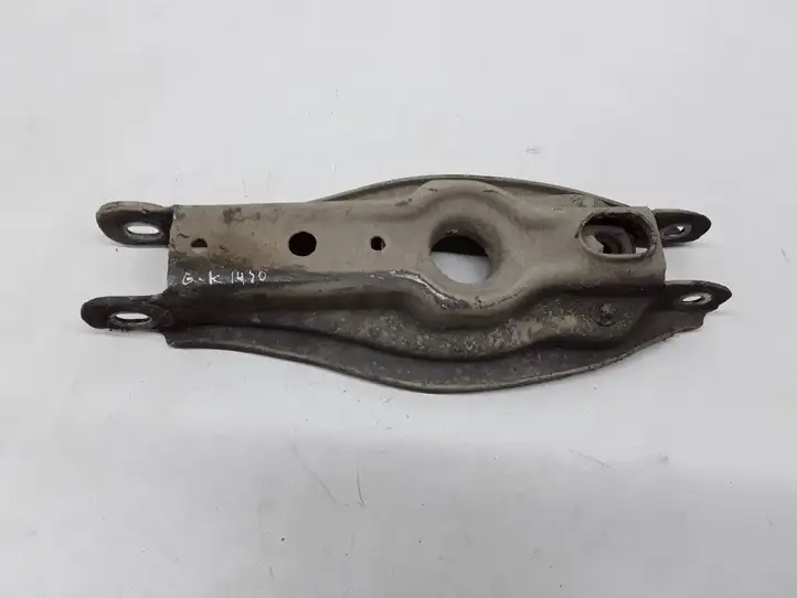 BMW 3 E90 E91 (2005 - 2012)   Вилы