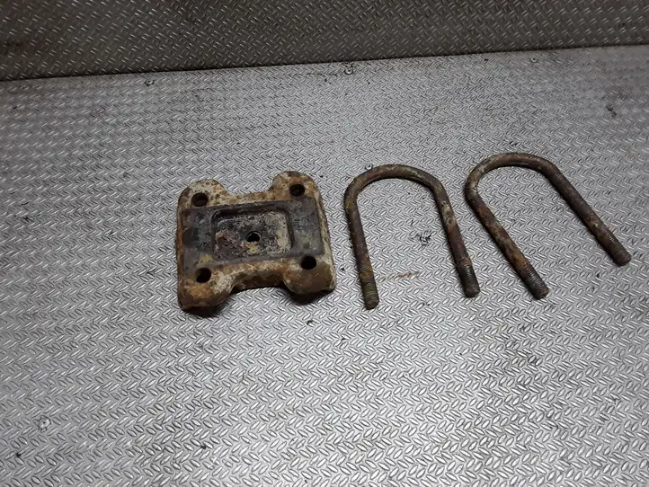 Volkswagen Caddy (2004 - 2010)   Другая часть задней подвески