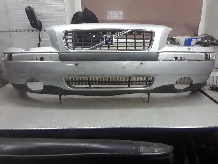 Volvo S80 (1998 - 2004)   Передний бампер