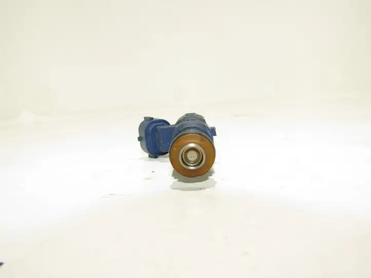 Kia Venga (2010 - 2014) Форсунка — фото 3