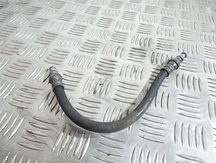 BMW 1 E81 E87 (2004 - 2011)   Трубка (трубки)/ шланг (шланги) сцепления