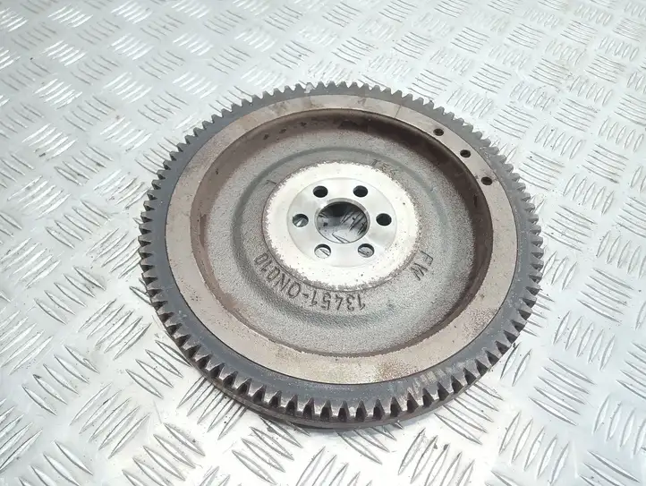 Toyota Yaris (2003 - 2005) 134510N010 Маховик двигателя — фото 3
