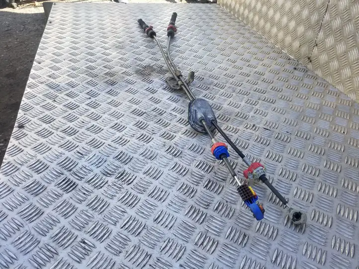 Nissan Qashqai (2010 - 2013)  112112856 Трос переключения передач