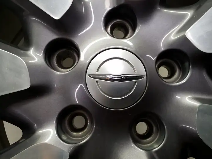 Chrysler Pacifica (2016 - ) 5SQ16TRMAB Легкосплавный колесный диск R18 — фото 3