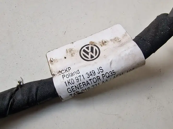 Volkswagen Golf Plus (2008 - 2014) 1K0917349JS Запчасти генератора — фото 3