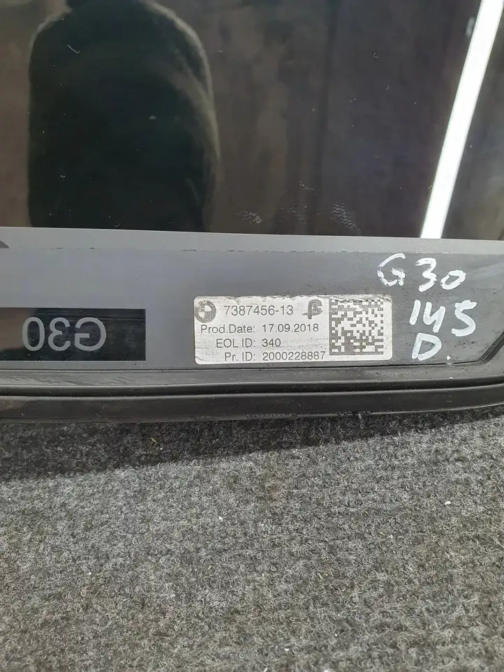 BMW 5 G30 G31 (2016 - ) 7387456 Форточка двери — фото 5