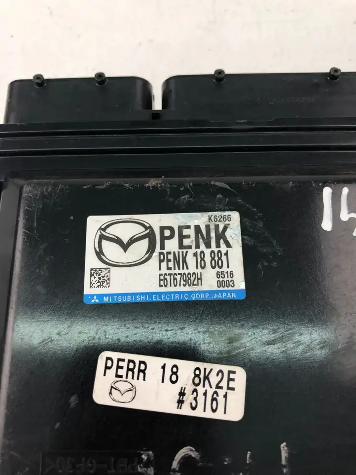 Mazda CX-3 (2015 - 2018) PENK18881 Блок управления двигателем (ECU) — фото 4