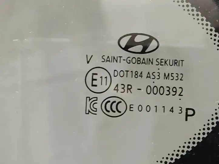 Hyundai Tucson TL (2015 - ) 43R000392 Заднее боковое стекло — фото 3