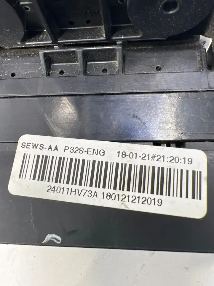 Nissan Qashqai J12 (2021 - ) 24011HV73A Плюсовой провод аккумулятора — фото 5