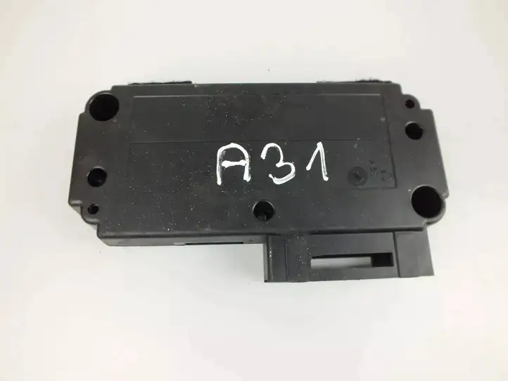 Mercedes-Benz ML W163 (1997 - 2005) A2308204226 Блок GSM — фото 3