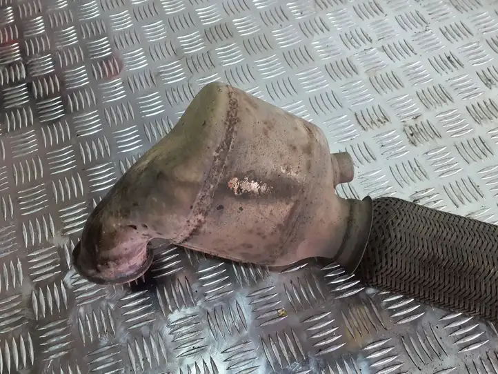 Volkswagen Touran I (2003 - 2010) 1K0131690L Катализатор / DPF / FAP — фото 6