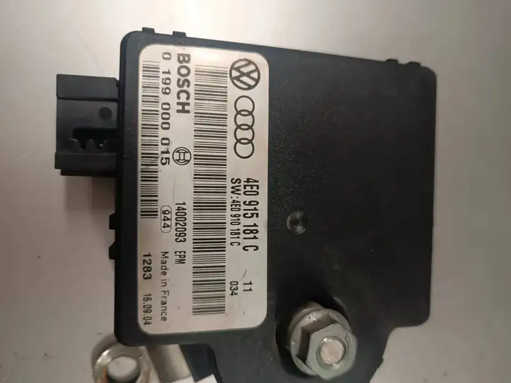 Audi A8 S8 D3 4E (2005 - 2007) 4E0915181C Минусовой провод аккумулятора — фото 4