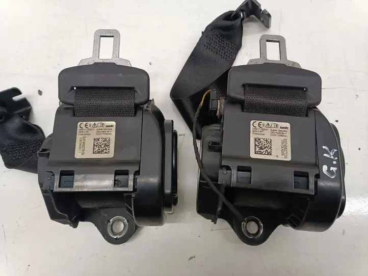 BMW 1 F40 (2019 - ) S1745626306 Комплект ремней безопасности — фото 11