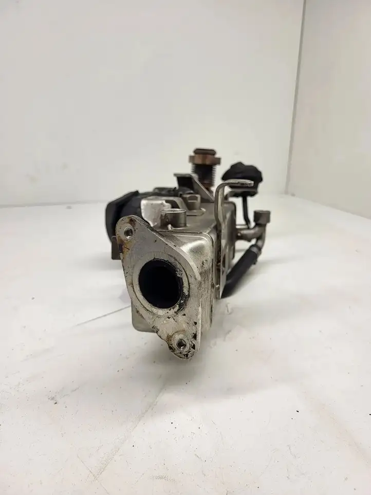 BMW 3 F30 F35 F31 (2012 - 2018) 7810751 Охладитель клапана EGR — фото 2