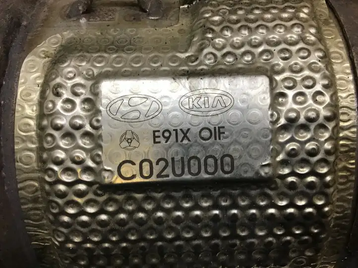 Kia Sportage (2018 - 2021) C02U000 Катализатор / DPF / FAP — фото 13