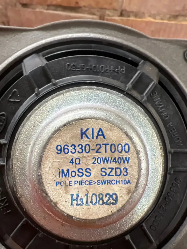 Kia Optima (2010 - 2013) 963302T000 Динамики передних дверей — фото 2