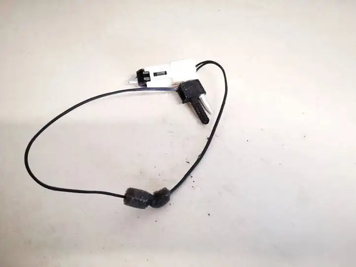 Kia Sportage (2021 - ) Датчик температуры воздуха в салоне — фото 1