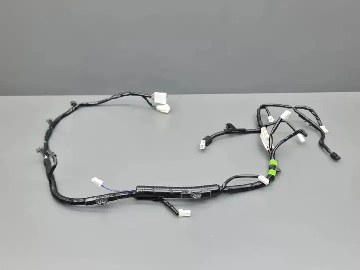 Mazda 3 (2017 - 2019) K5458 Жгут проводов крышки багажника — фото 1