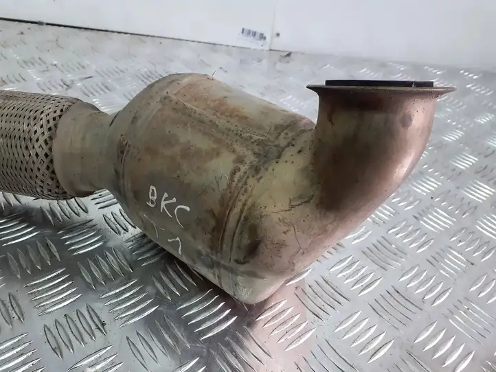 Volkswagen Touran I (2003 - 2010) 1K0131690L Катализатор / DPF / FAP — фото 4