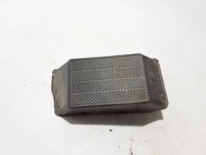 Toyota Land Cruiser (J120) (2002 - 2009) 5819060080 Прочие детали салона — фото 1