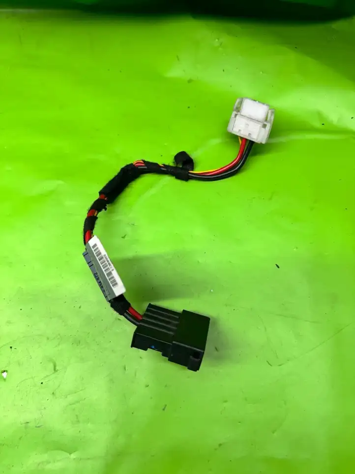 BMW 5 E60 E61 (2004 - 2010) 6934972 Прочая электропроводка — фото 1