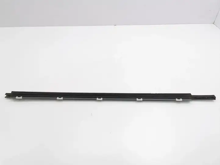 Lexus GS 300 350 430 450h (2004 - 2007) Накладка стекла задней двери — фото 6