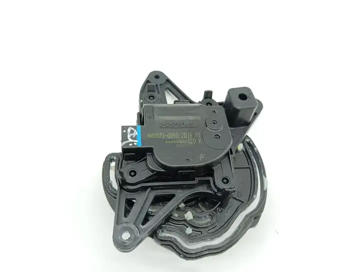 Hyundai i40 (2011 - ) H400730890 Двигатель задвижки потока воздуха — фото 1