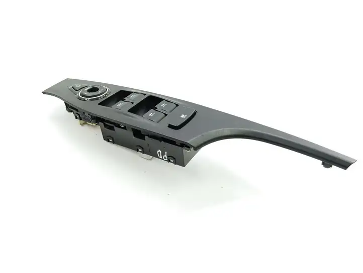 Hyundai i40 (2011 - ) 935703Z050 Блок кнопок стеклоподъемников — фото 3