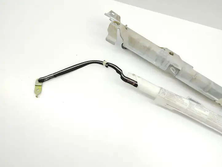 Toyota Corolla Verso AR10 (2004 - 2009) 621700F010RH Боковая подушка безопасности шторка — фото 3