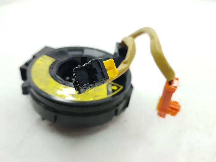 Toyota Corolla Verso AR10 (2004 - 2009) 5QJ0358CC Контактное кольцо SRS — фото 2