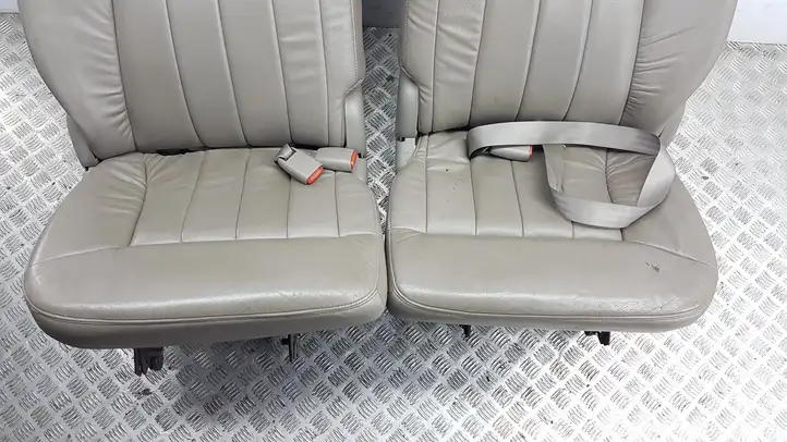 Chrysler Voyager (1996 - 2001) Комплект салона — фото 11