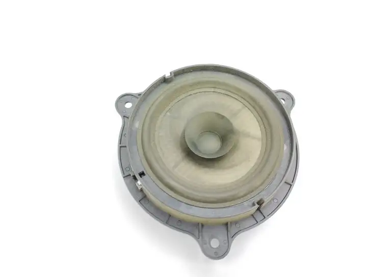 Nissan Micra (2003 - 2007) 28156AV700 Динамики задних дверей — фото 1