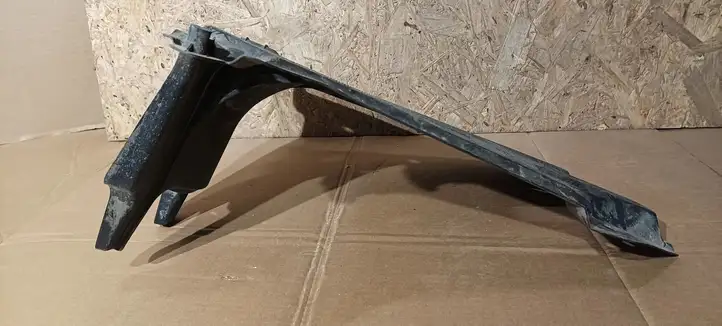 Toyota Avensis T250 (2003 - 2006) 5839805020 Защита заднего бампера — фото 3