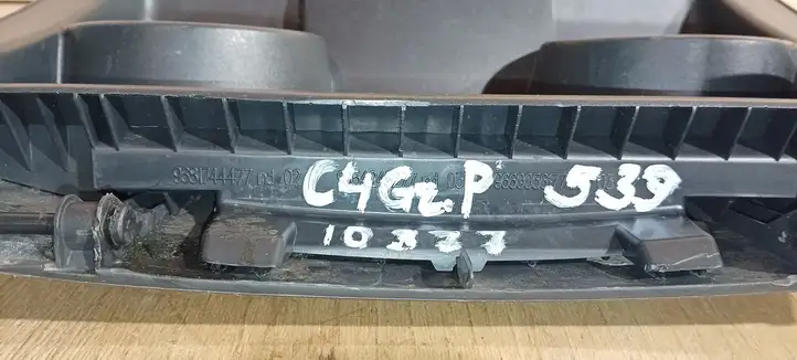 Citroen C4 I Picasso (2006 - 2013) 9681744477 Автомобильный холодильник — фото 2