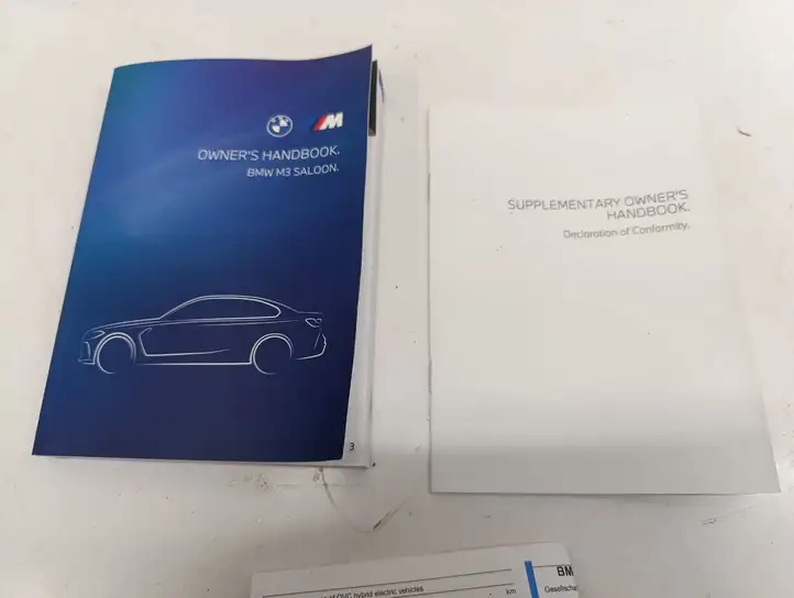 BMW M3 G80 (2020 - ) Сервисная книжка — фото 4