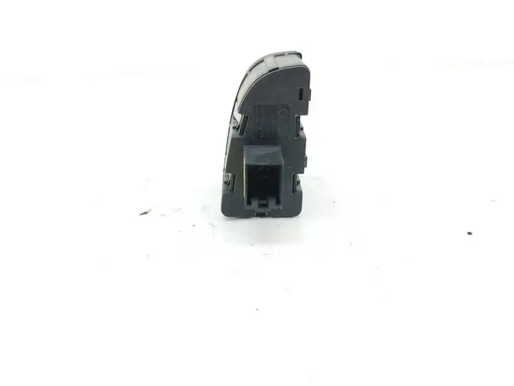 Audi A6 S6 C6 4F (2004 - 2008) 4F1927227A Кнопка бардачка — фото 3