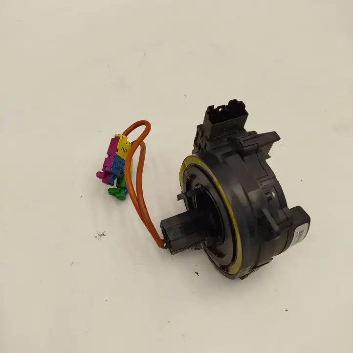 Volvo V70 (2004 - 2007) 30669744 Контактное кольцо SRS — фото 4