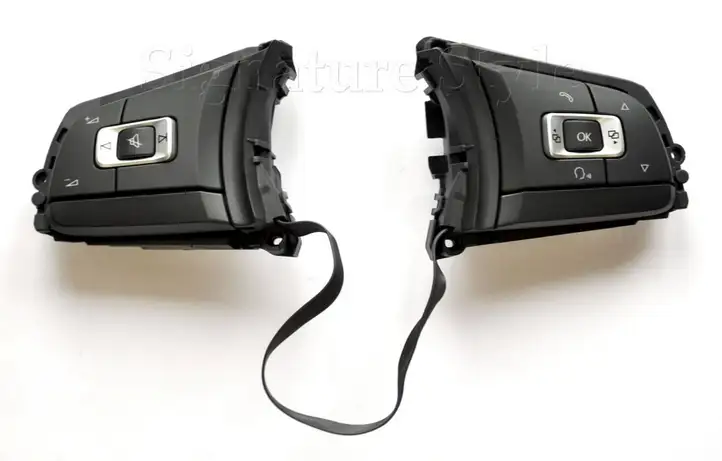 Volkswagen Caddy (2020 - ) 5G0959442L Кнопки на рулевом колесе — фото 1
