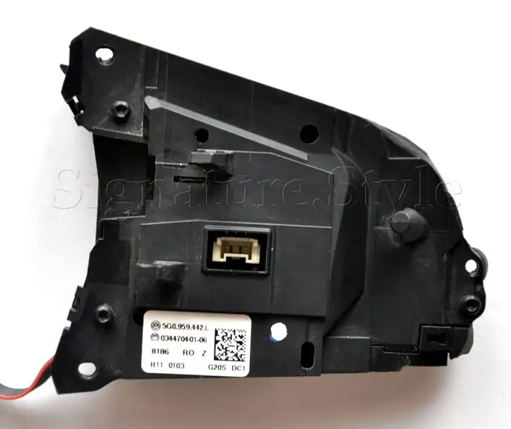 Volkswagen Caddy (2020 - ) 5G0959442L Кнопки на рулевом колесе — фото 3