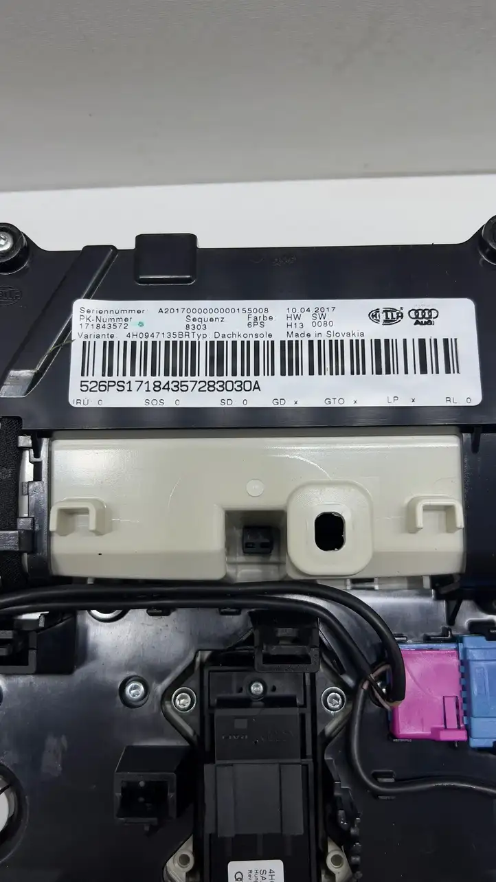Audi A8 S8 D4 4H (2013 - 2017) 4H0959719 Передняя подсветка — фото 5
