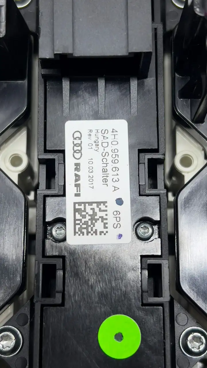 Audi A8 S8 D4 4H (2013 - 2017) 4H0959719 Передняя подсветка — фото 6