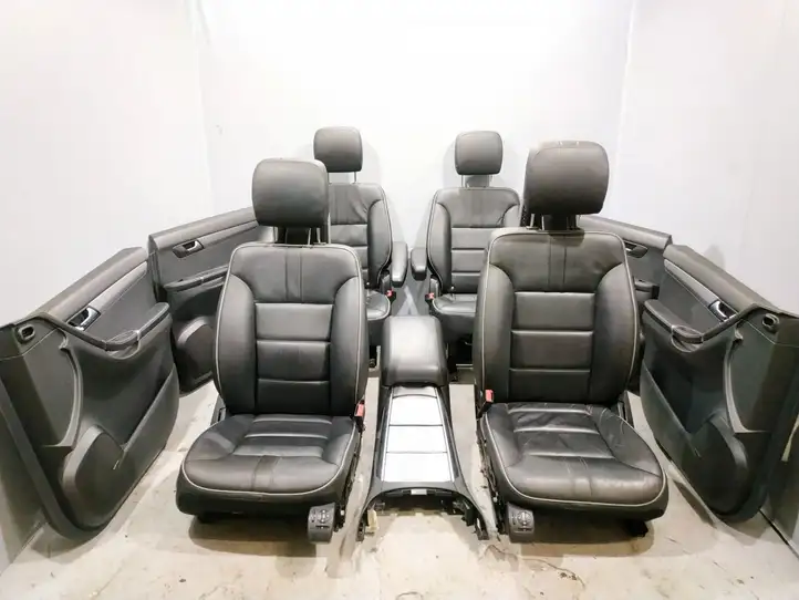 Mercedes-Benz R W251 (2005 - 2013) Комплект отделки дверей — фото 1